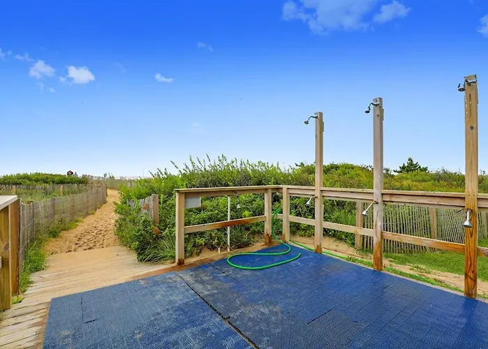 Bright With Balcony Views Pool Game Tennis Court & Ac * Ocean City
